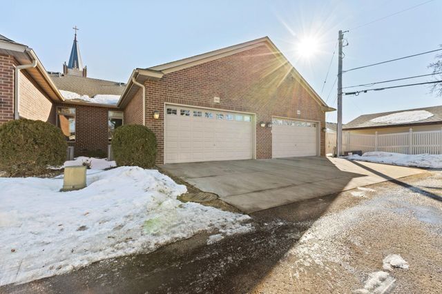 2603 Margaret Street N, North Saint Paul, MN 55109