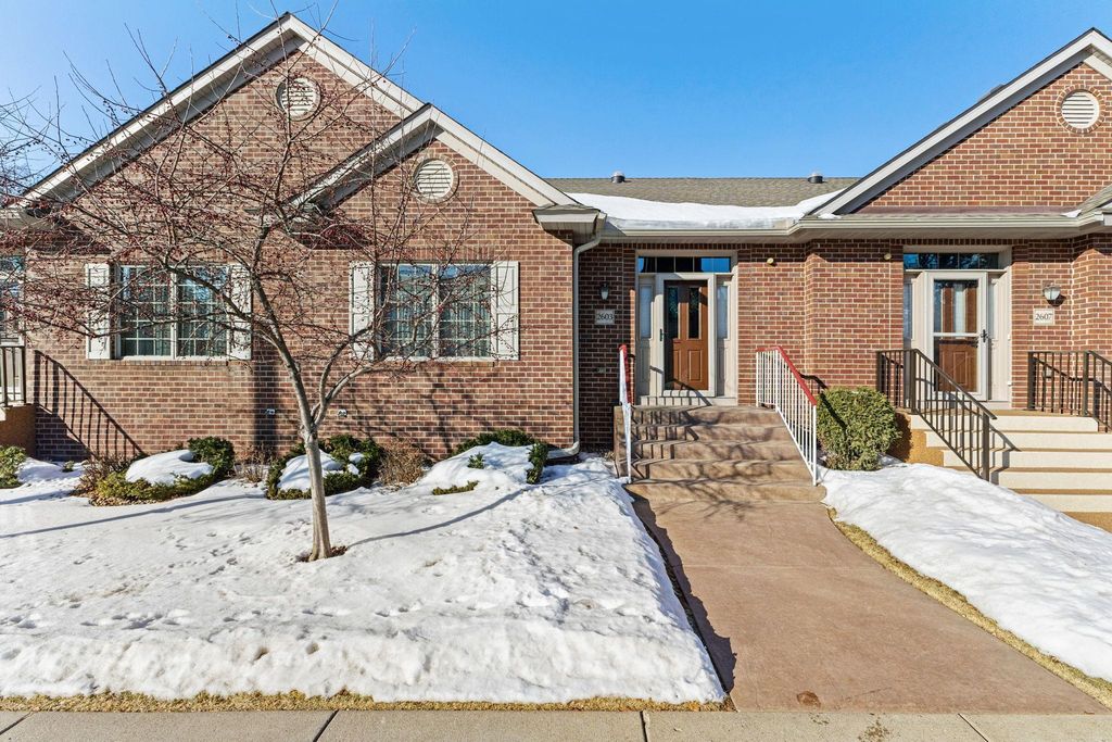 2603 Margaret Street N, North Saint Paul, MN 55109