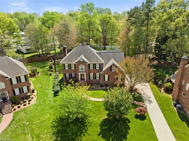 108 Duffield Court, Kernersville, NC 27284