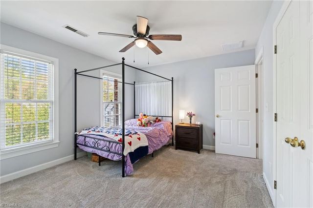 108 Duffield Court, Kernersville, NC 27284