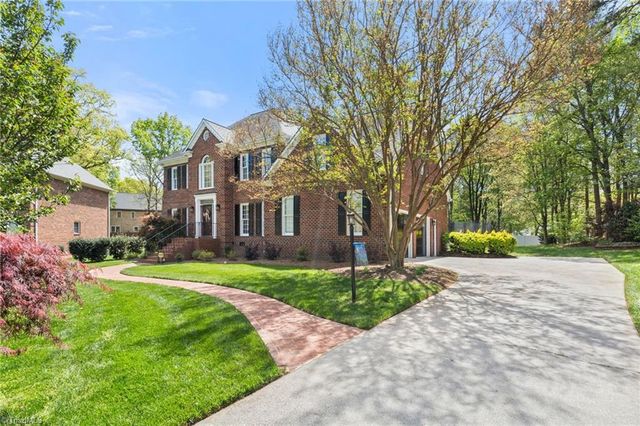 108 Duffield Court, Kernersville, NC 27284