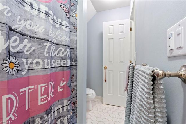 108 Duffield Court, Kernersville, NC 27284
