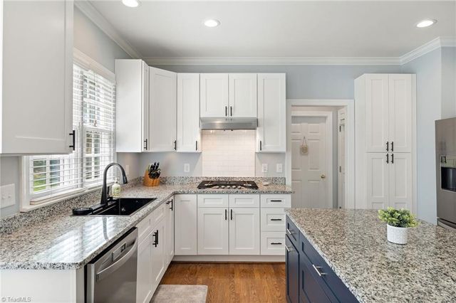 108 Duffield Court, Kernersville, NC 27284