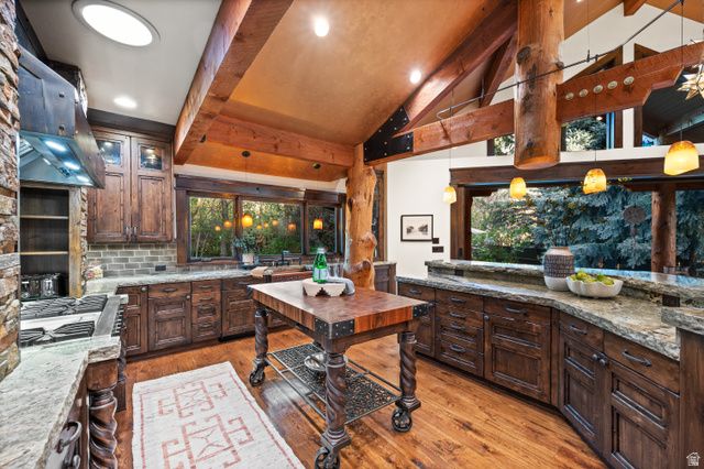10280 S DIMPLE DELL RD, Sandy, UT 84092