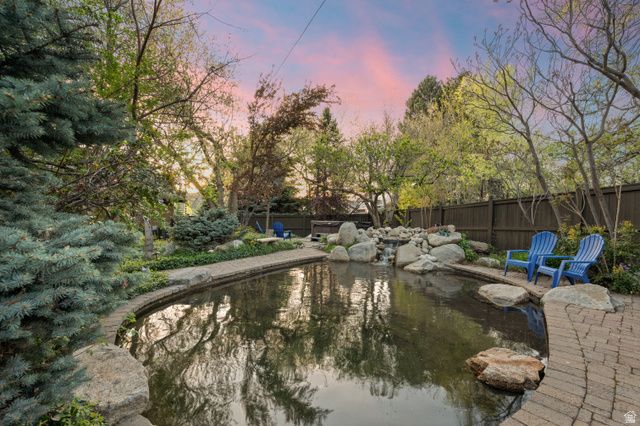 10280 S DIMPLE DELL RD, Sandy, UT 84092