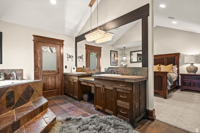 10280 S DIMPLE DELL RD, Sandy, UT 84092