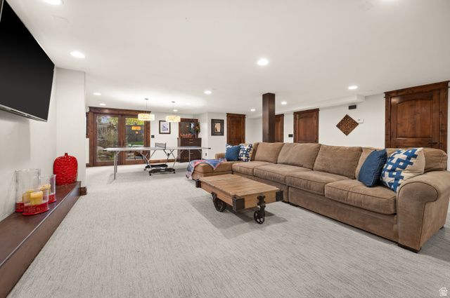 10280 S DIMPLE DELL RD, Sandy, UT 84092