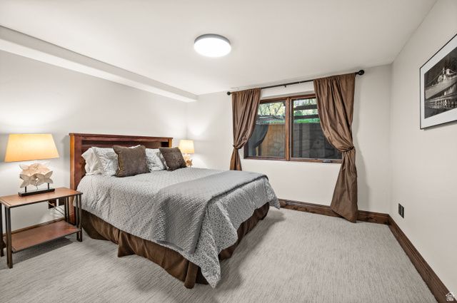 10280 S DIMPLE DELL RD, Sandy, UT 84092