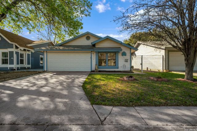 3916 Chimney Springs, San Antonio, TX 78247