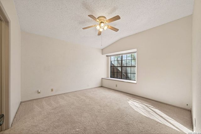 3916 Chimney Springs, San Antonio, TX 78247