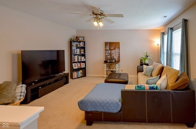 14521 Stewart Circle, Fishers, IN 46038