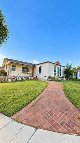 8721 Crenshaw Boulevard, Inglewood, CA 90305