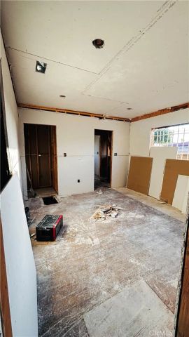 8721 Crenshaw Boulevard, Inglewood, CA 90305