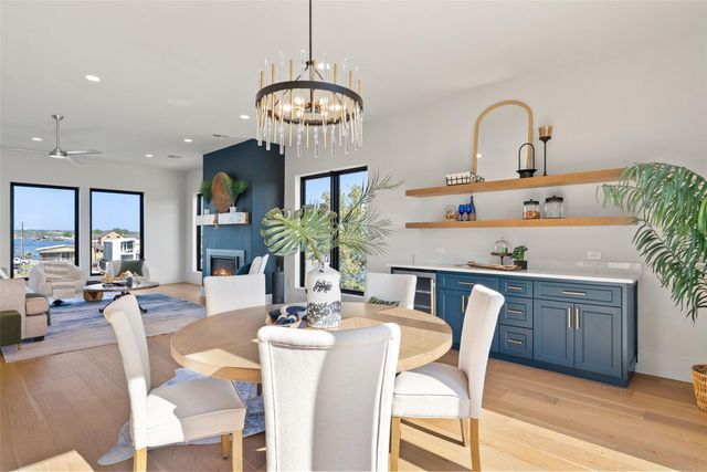 175 Pointview DR, Granite Shoals, TX 78654