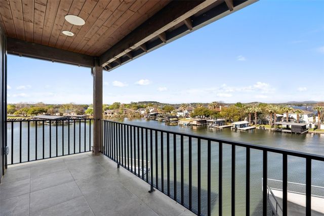 175 Pointview DR, Granite Shoals, TX 78654