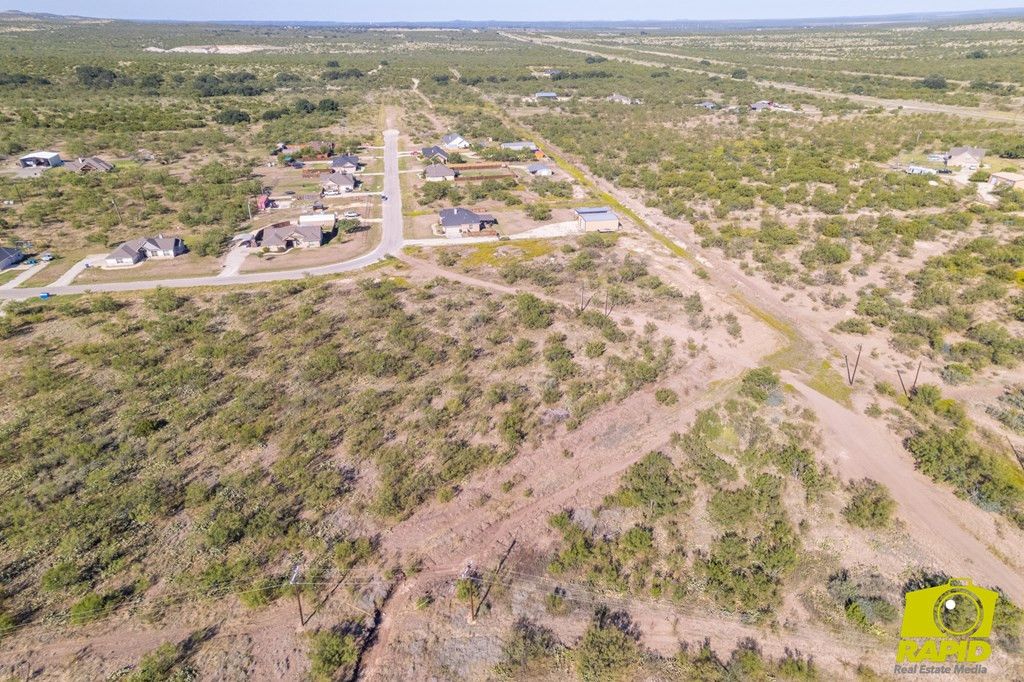 Image 10 of property listing at 16900 Riata Trail, Christoval, TX 76935