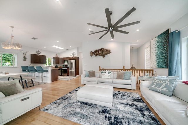 191 Carroll Street, Upper Matecumbe Key Islamorada, FL 33036