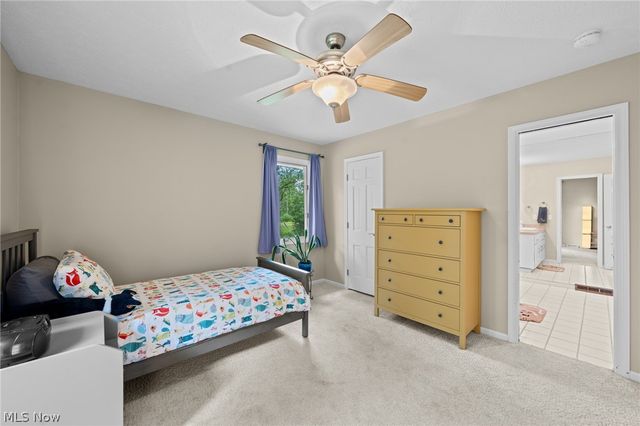 4830 Som Center Road, Moreland Hills, OH 44022