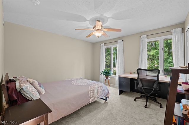 4830 Som Center Road, Moreland Hills, OH 44022