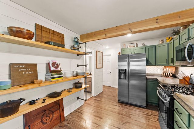 8611 W 138th Place, Cedar Lake, IN 46303