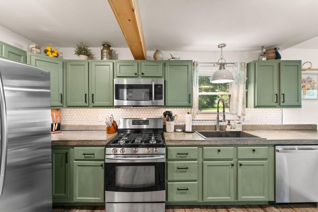 8611 W 138th Place, Cedar Lake, IN 46303
