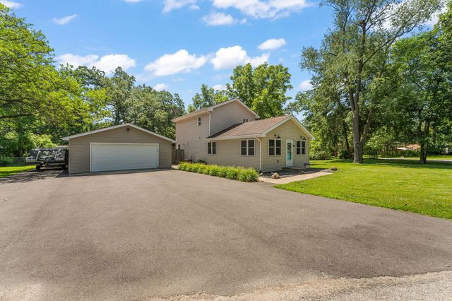 8611 W 138th Place, Cedar Lake, IN 46303
