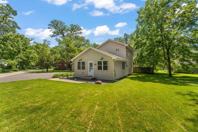 8611 W 138th Place, Cedar Lake, IN 46303