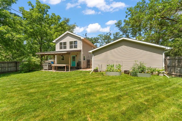 8611 W 138th Place, Cedar Lake, IN 46303