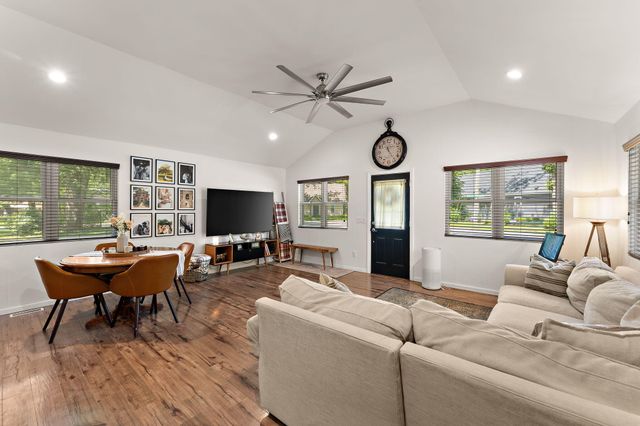 8611 W 138th Place, Cedar Lake, IN 46303