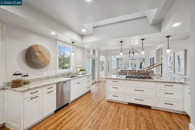 849 Sibert Ct, Lafayette, CA 94549