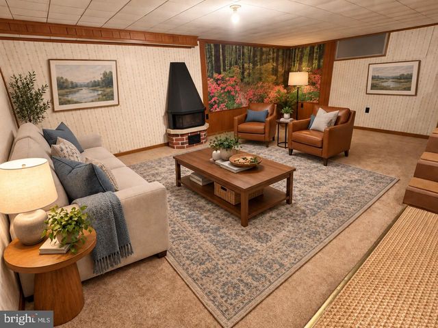 453 MIDDLETOWN RD, Hummelstown, PA 17036