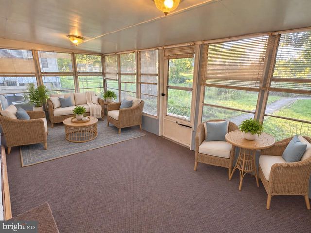 453 MIDDLETOWN RD, Hummelstown, PA 17036