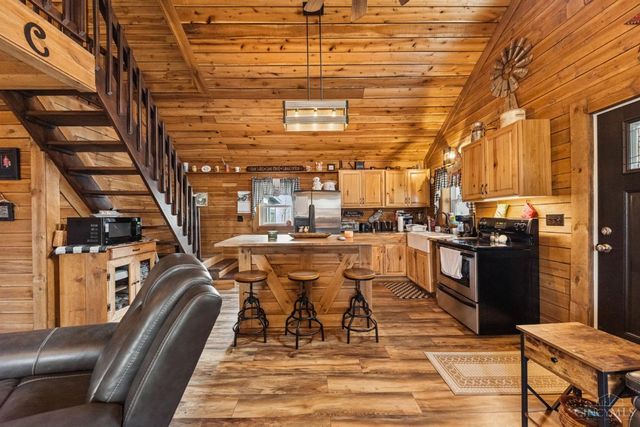 960 Murtland Road, Salem Twp, OH 45142