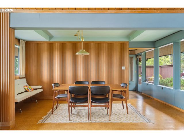4014 Sw ALTADENA Ave, Portland, OR 97239