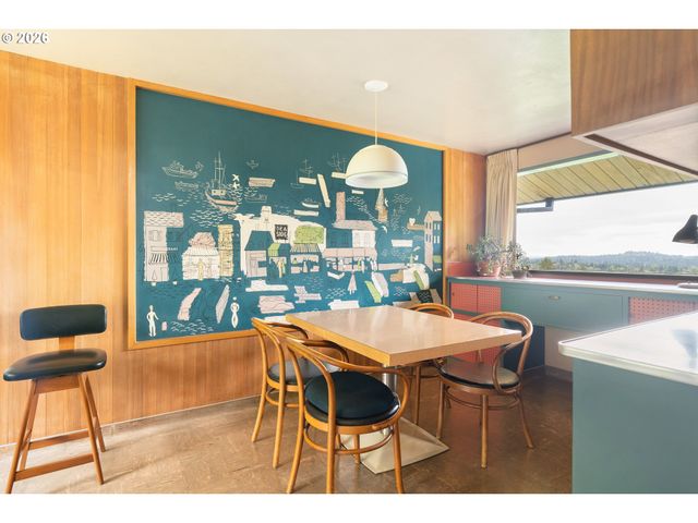 4014 Sw ALTADENA Ave, Portland, OR 97239