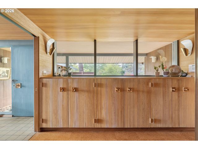 4014 Sw ALTADENA Ave, Portland, OR 97239