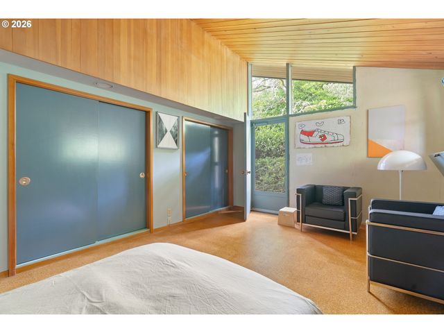 4014 Sw ALTADENA Ave, Portland, OR 97239