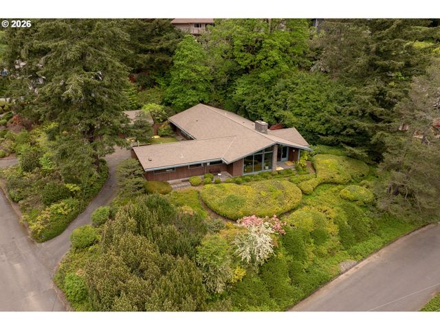 4014 Sw ALTADENA Ave, Portland, OR 97239