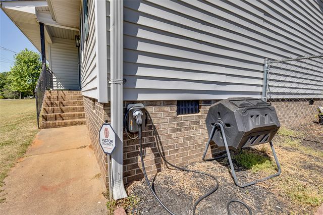 2 Wilson Avenue, Liberty, SC 29657