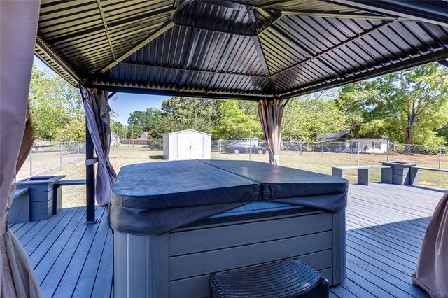 2 Wilson Avenue, Liberty, SC 29657