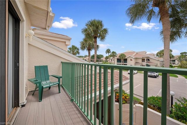75 Emerald Woods DR G2, Naples, FL 34108