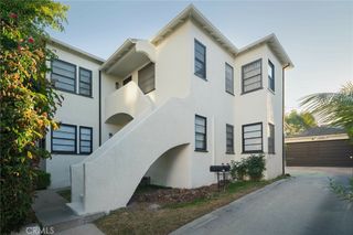1228 S Dunsmuir, Los Angeles, CA 90019