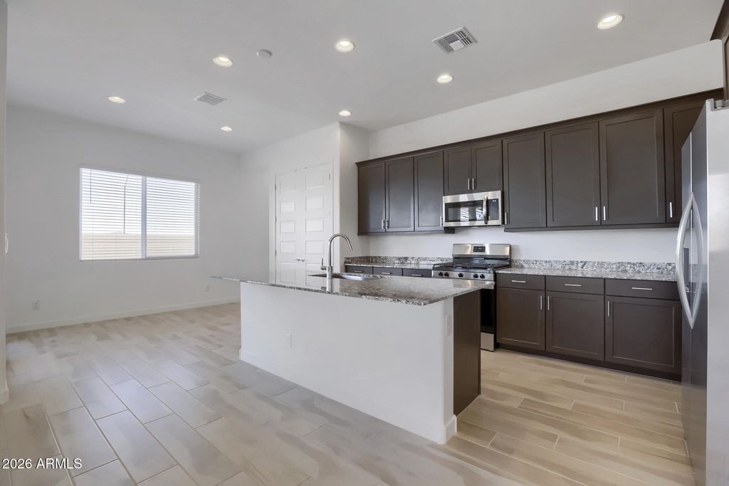 25505 N 167TH Lane, Surprise, AZ 85387 — photo 5