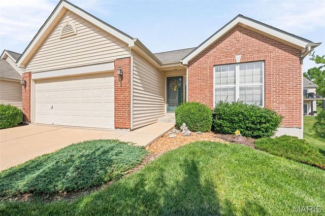 21 Turtle Creek Villas Drive 14R, O'fallon, MO 63366