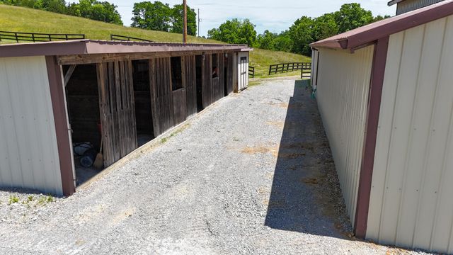2604 Boyers Chapel Road, Sadieville, KY 40370