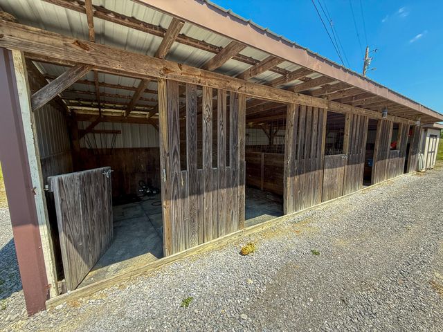 2604 Boyers Chapel Road, Sadieville, KY 40370