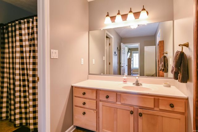 2426 N Smith Pike, Bloomington, IN 47404