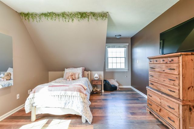 2426 N Smith Pike, Bloomington, IN 47404