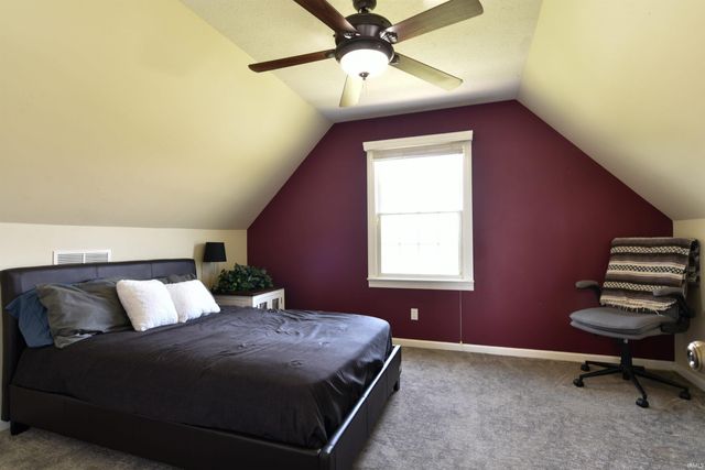 2426 N Smith Pike, Bloomington, IN 47404