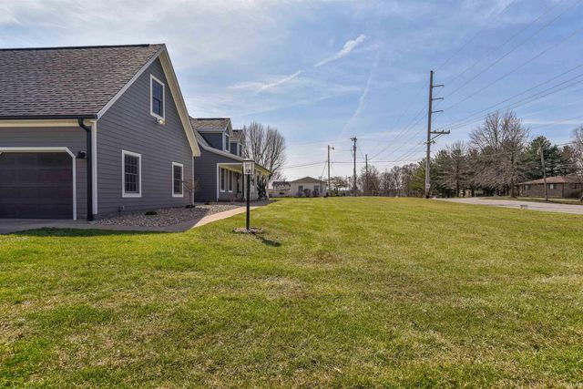 2426 N Smith Pike, Bloomington, IN 47404